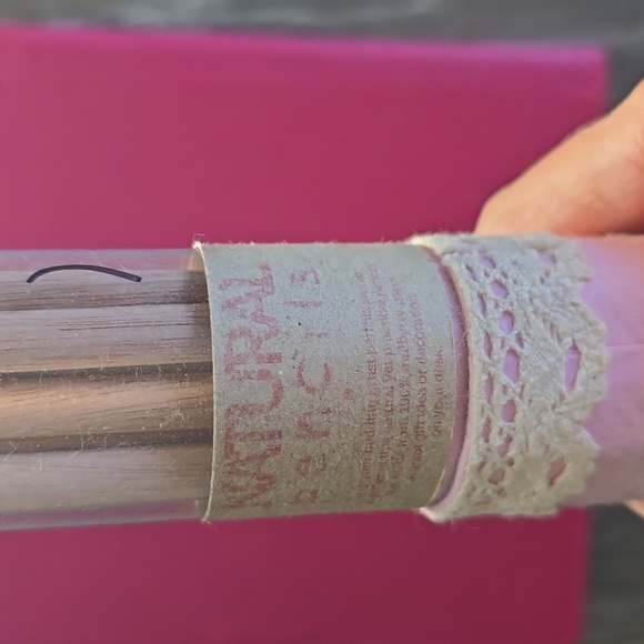 BNWOT scetch binder with pencils. - Picture 2 of 6